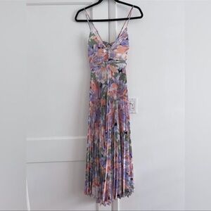 ASTR the label BLYTHE FLORAL PLISSE MIDI DRESS